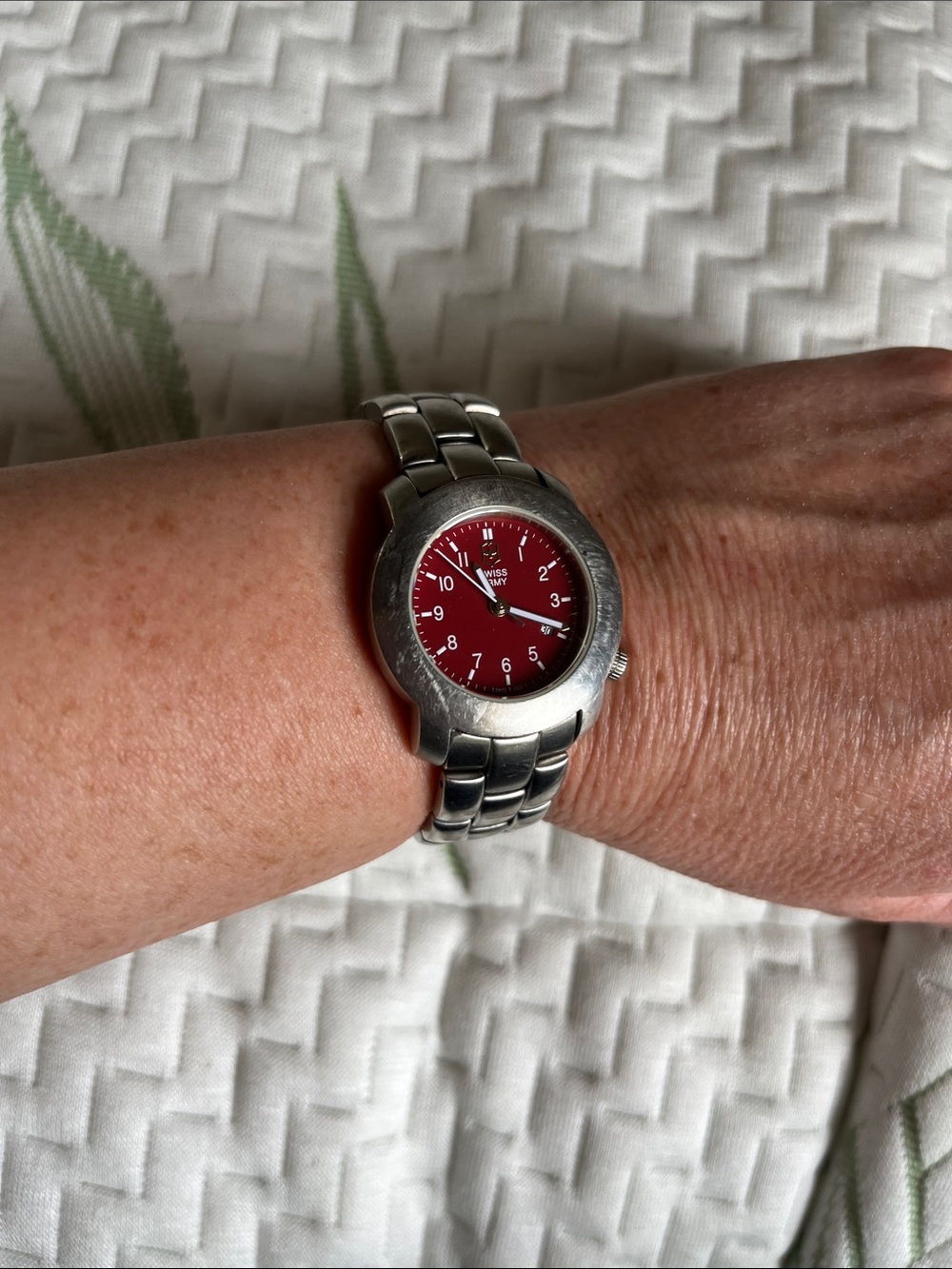 Vintage stainless steel Swiss Army watch